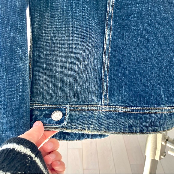 A&E Distressed Jean Jacket - XS - Blue - Picture 9 of 11